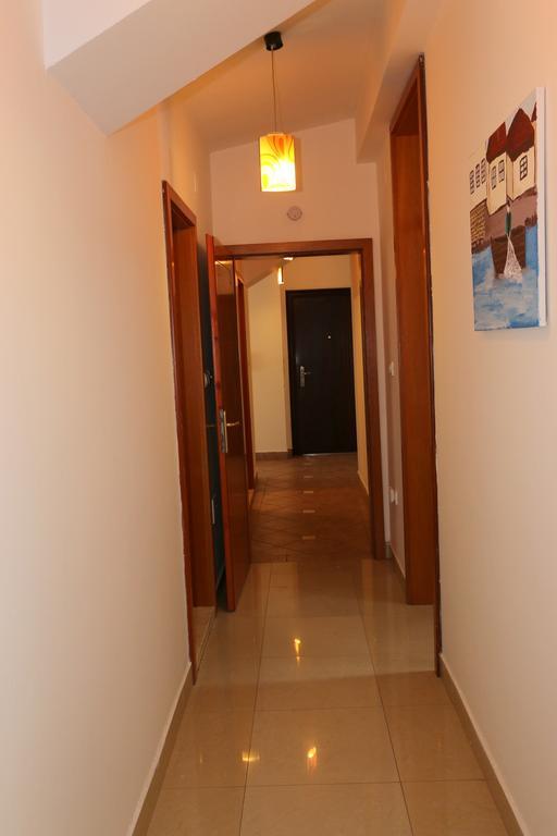 Skopje Center Apartment Luaran gambar